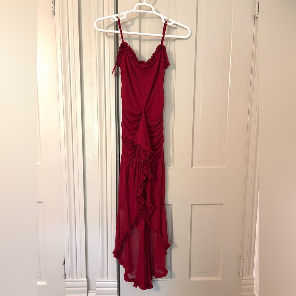 Elegant Red ruffled prom/formal dress